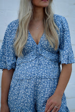 Load image into Gallery viewer, Floral Ruffle Blouse
